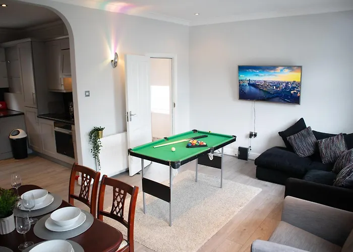 Bright Private Terrace - Free Private Parking - Tv - Wifi - Netflix