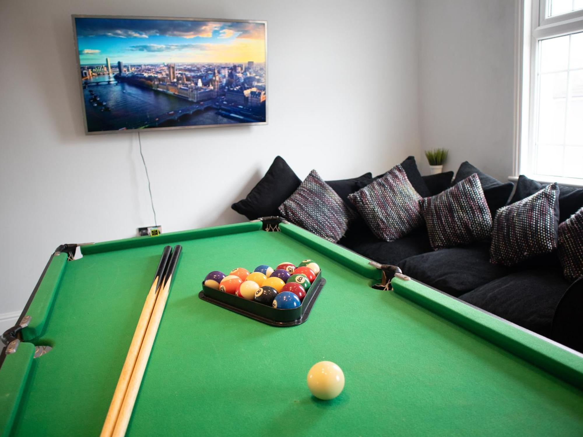 Apartment Bright Private Terrace - Free Private Parking - Tv - Wifi - Netflix *