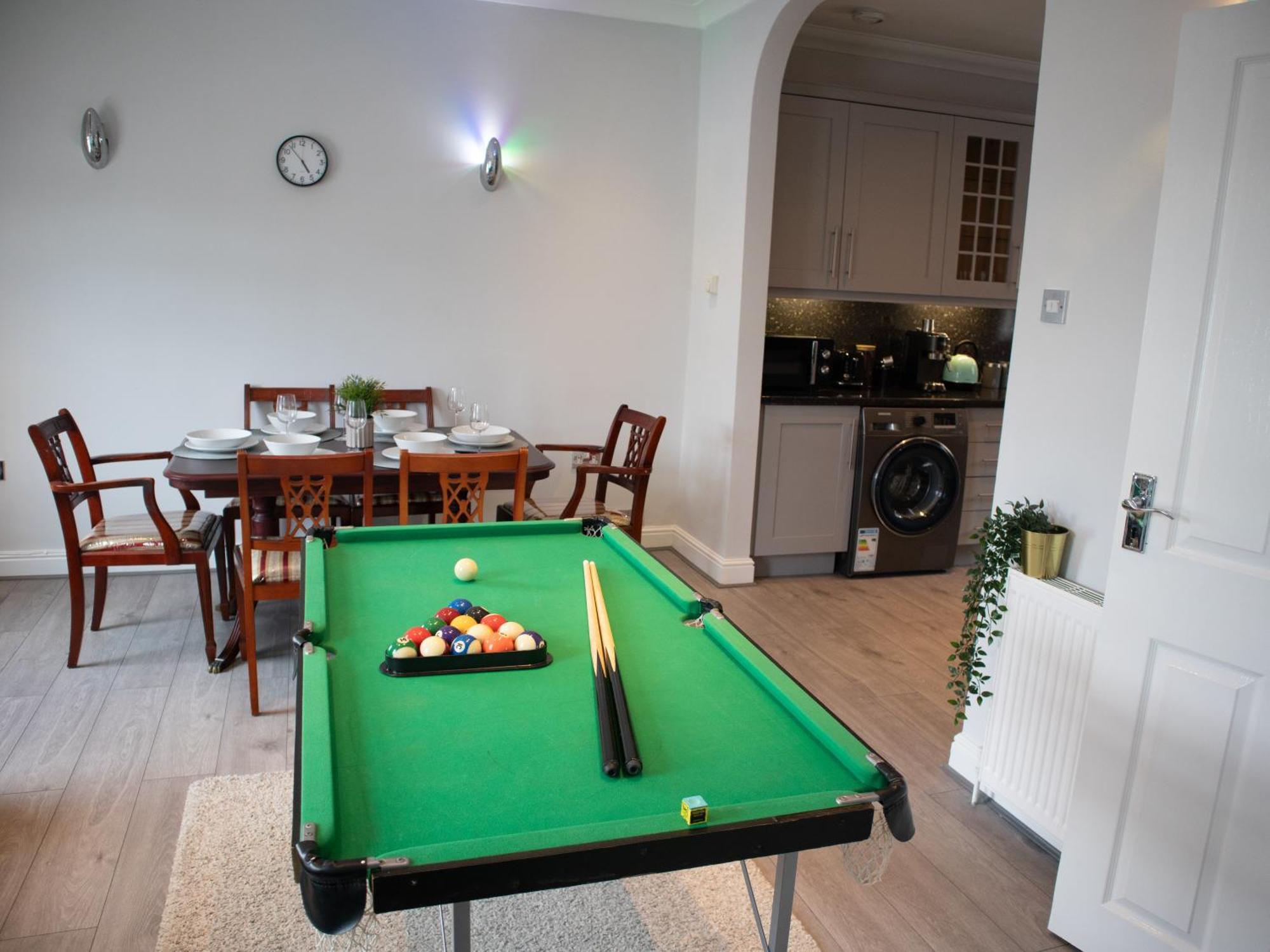 Bright Private Terrace - Free Private Parking - Tv - Wifi - Netflix Appartement